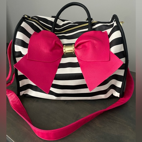 Betsey Johnson Handbags - Betsey Johnson Black and White Striped Satchel with Pink Bow NWOT